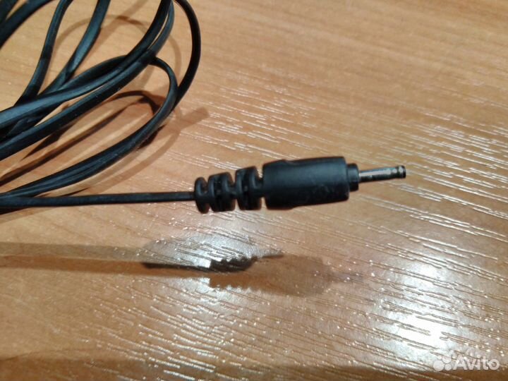 Зарядка Nokia AC-3E (Nokia 2mm).Вышлю почтой по Р