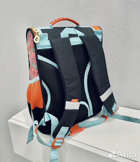 Школьный рюкзак grizzly