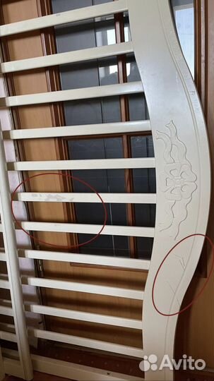 Детская кроватка и пеленальный комод