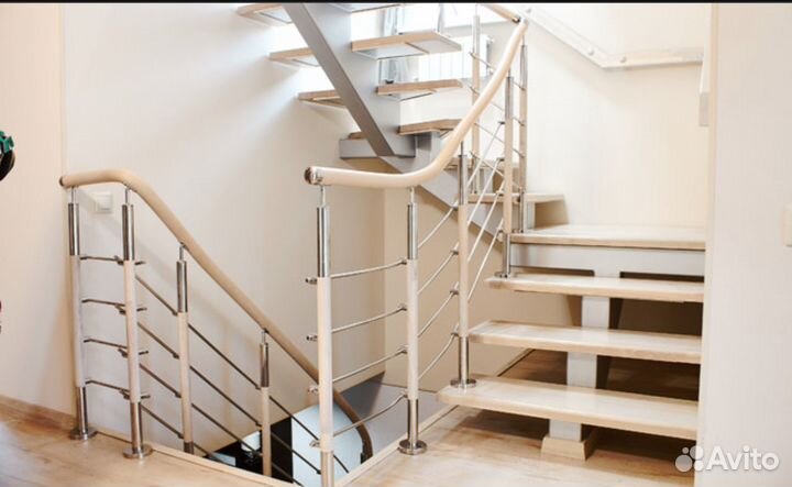 Деревянная лестница