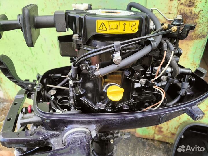 Надувная лодка с мотором б/у