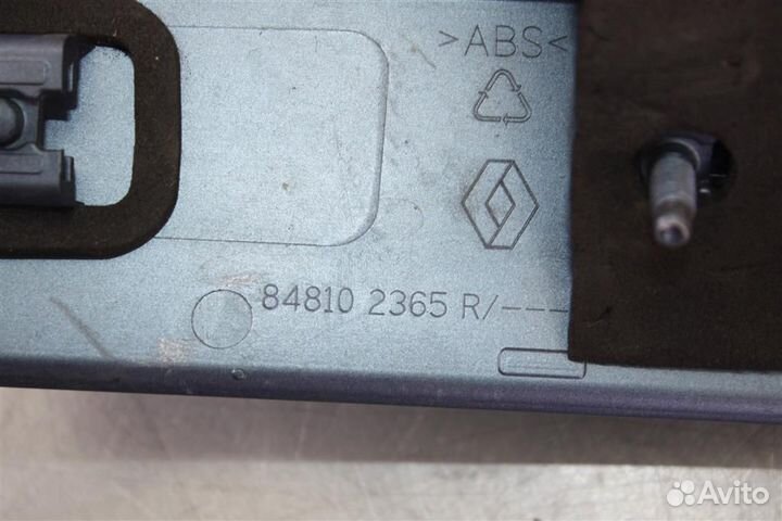 Накладка крышки багажника Renault Fluence