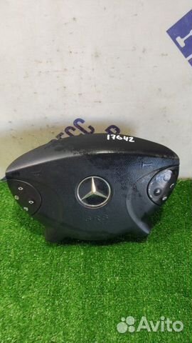 Подушка безопасности в руль (airbag) Mercedes-Benz