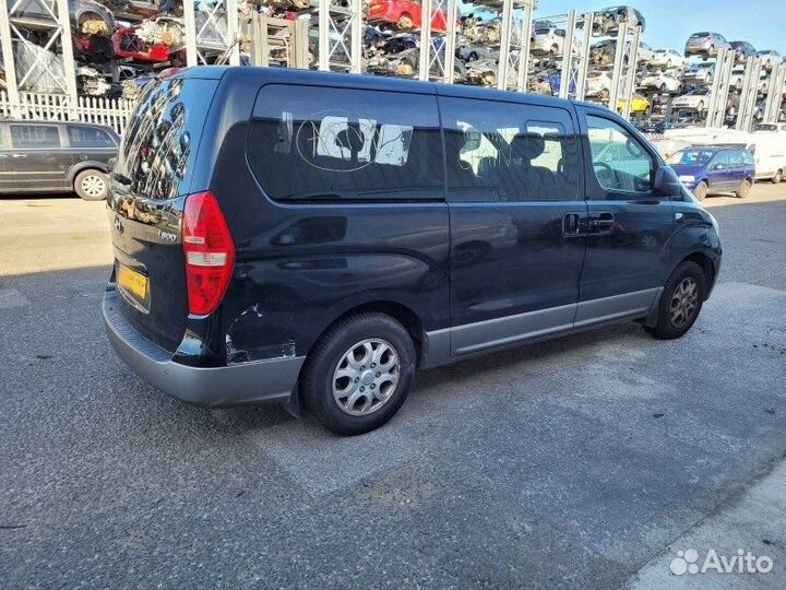 В разборе Хендай H1 Хендай Гранд Старекс 2.5 D4CB