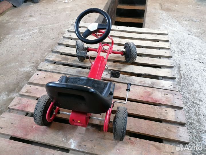 Детский автомобиль kettcar