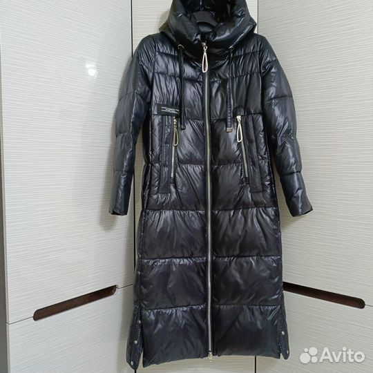 Пуховик зимний женский 42 44