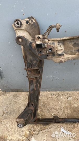 Подрамник передний Ford Mondeo 3