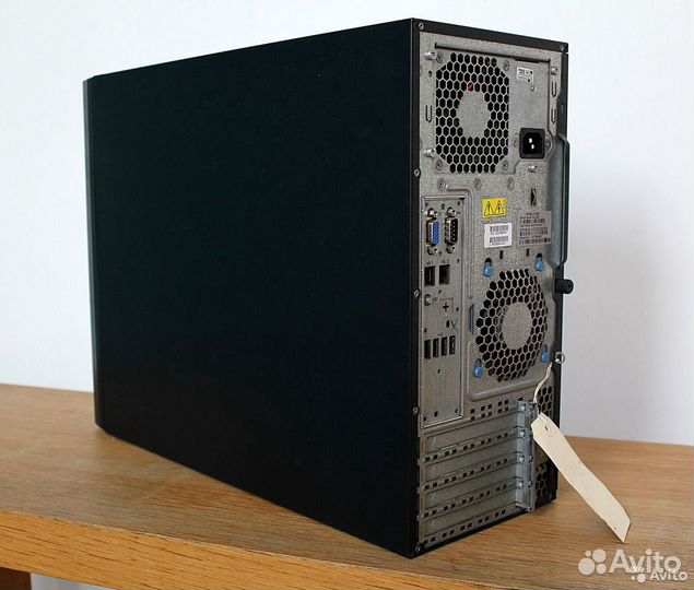 Сервер HP Proliant ML110 G7