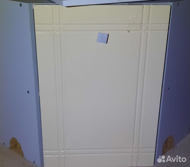 Кухонный шкаф