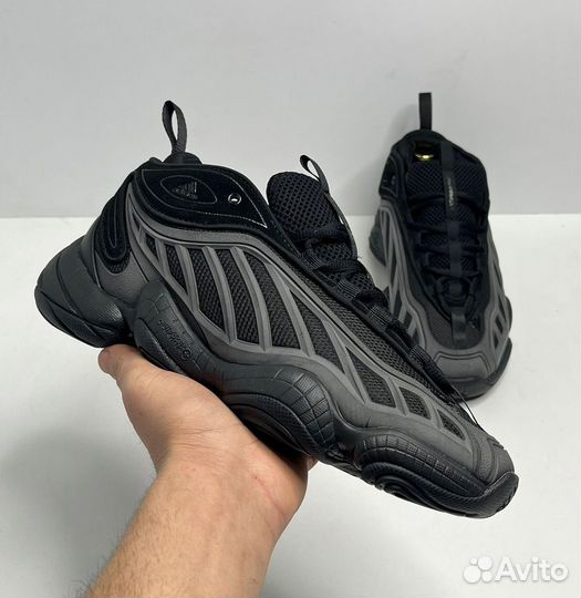 Кроссовки Adidas Intimidation