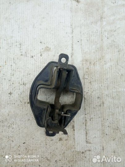 Замок капота Mercedes-Benz S W221 5.0 2005-2011