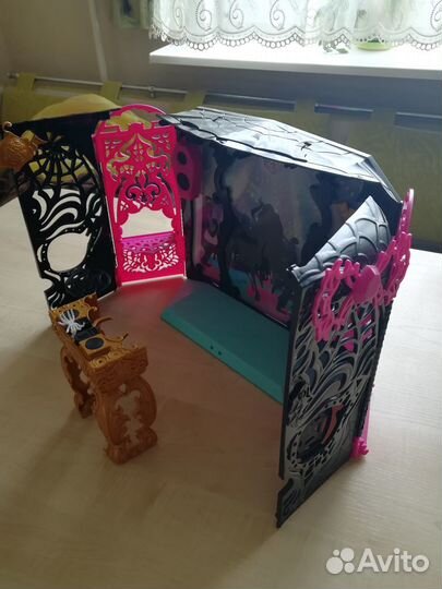 Музыкальная колонка Монстр Хай