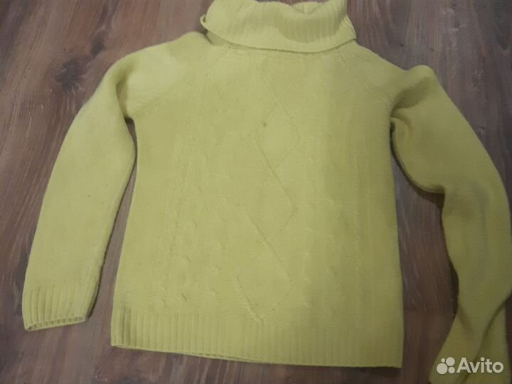 Свитер на девочку 134