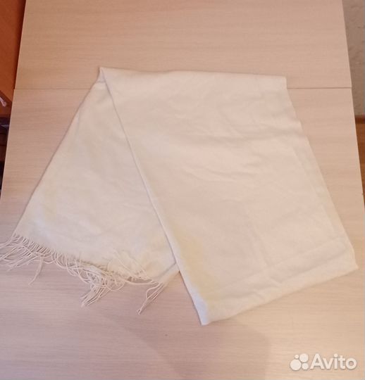 Шарфы платки палантины новые