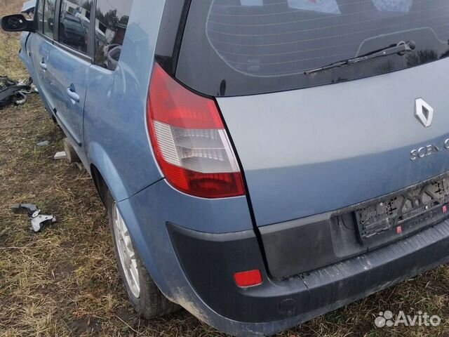 Задний стоп Рено Гранд Сценик
