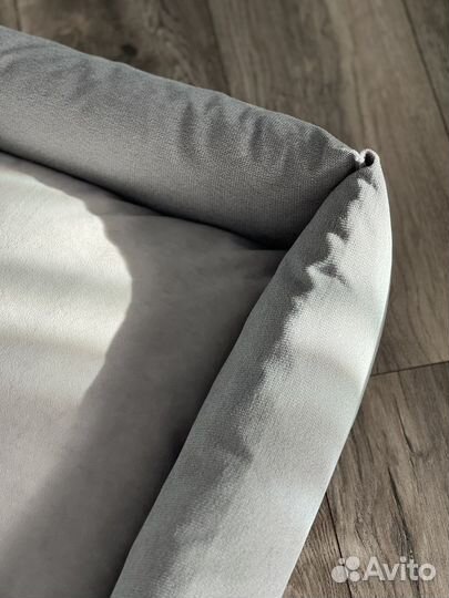 Лежак полностью со сьемным чехлом