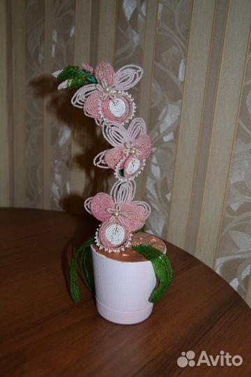 Деревья из бисера в ассортименте