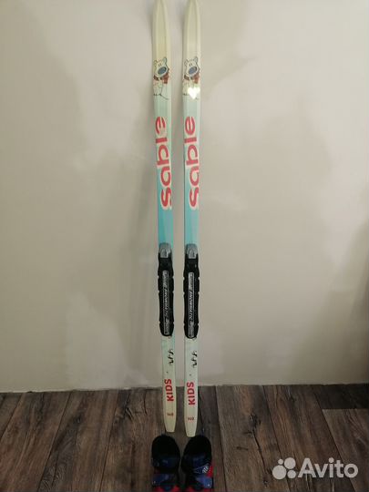 Лыжи беговые детские 140 с ботинками 32 размер