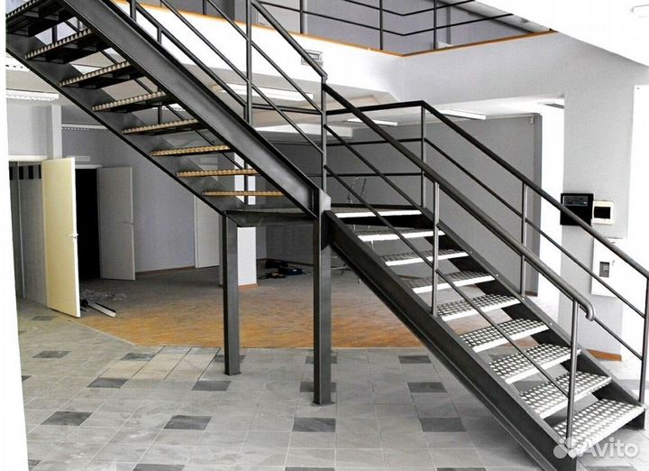 Лестница прямая дизайн 4538