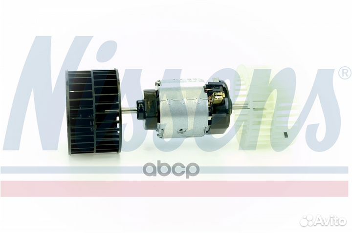 Электродвигатель отопителя с крыльчатками 24V