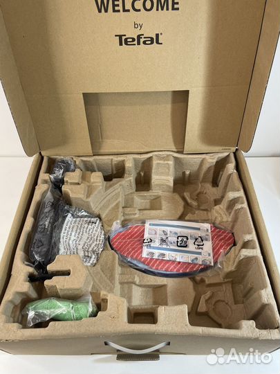 Робот пылесос tefal 50 белый новый