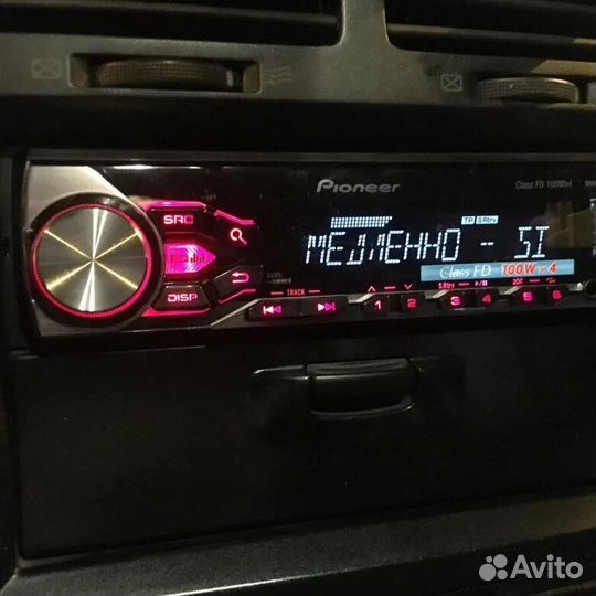 Продам Pioner MVH 280 FD. В отличном состоянии