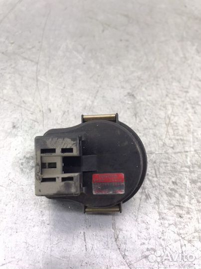 Датчик управления подвеской Toyota Crown GRS182