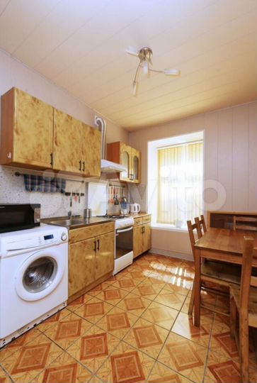 Комната 10 м², 1/6 эт.