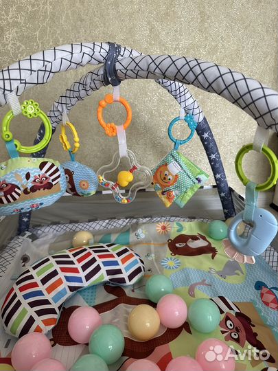 Развивающий коврик