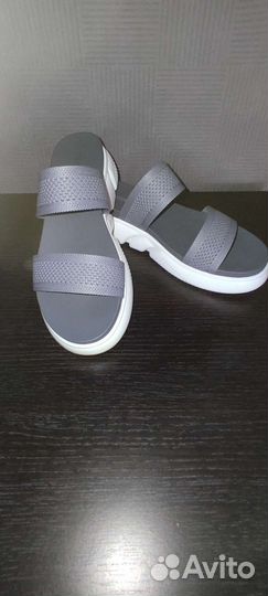 Шлепанцы женские 39 размер