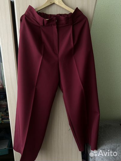 Брючный костюм женский