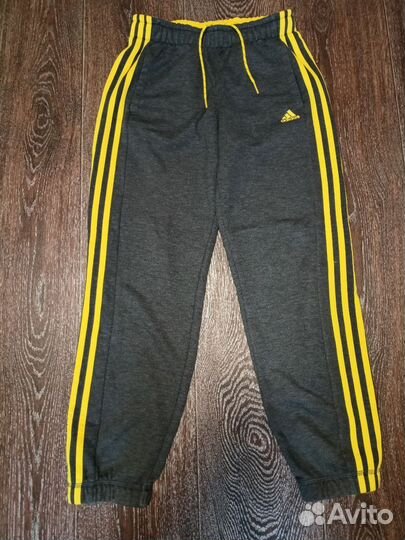 Спортивный костюм adidas 152