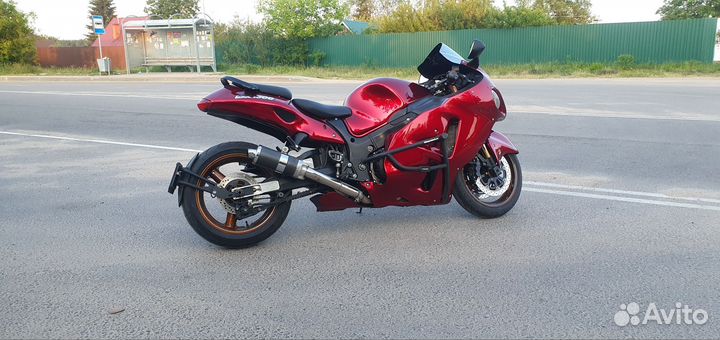 Suzuki gsx1300r hayabusa