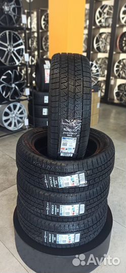 Royal Black Royal Ice 175/65 R14 82S