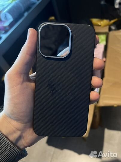 Чехол на iPhone 13 pro кевлар