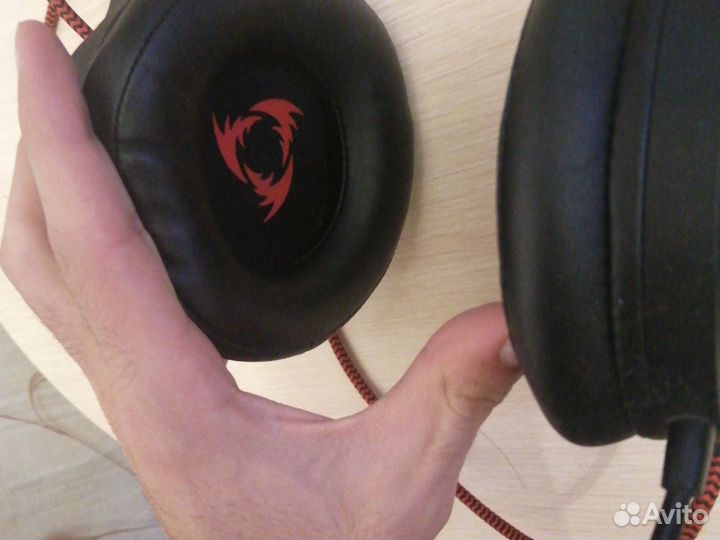 Наушники Reddragon Aspis pro