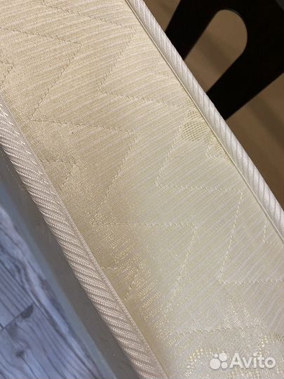 Детская кровать домик с матрасом