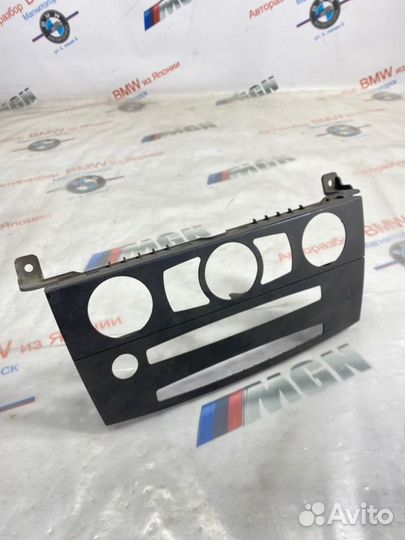 Накладка Bmw 5 E60 M54B30 2005