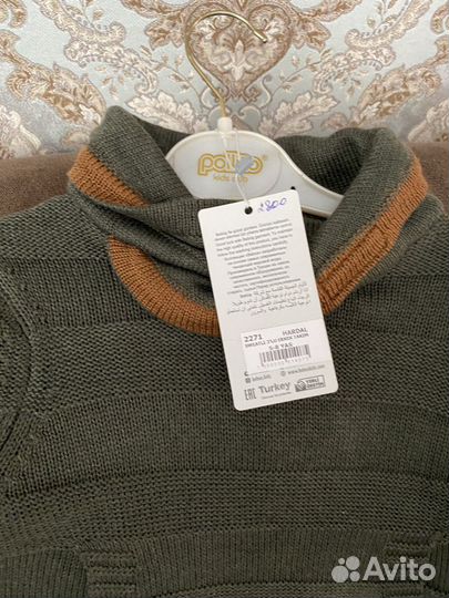 Комплект новый свитер (104)и брюки (110) Acoola