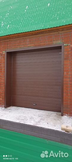 Секционные ворота