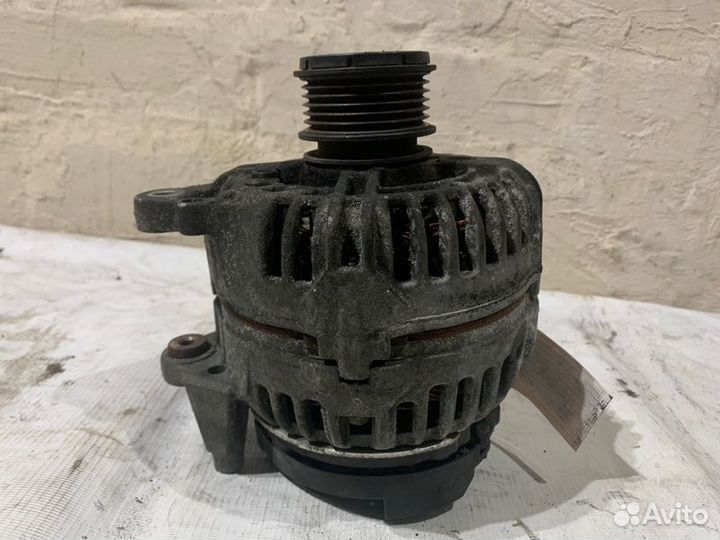 Генератор Audi A4 B7 2005-2007 седан 2.0 BRE