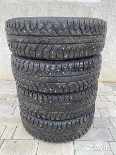 Bridgestone Ice Cruiser 7000S 185/65 R15 88T