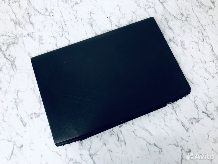 Lenovo Y50-70/core i5-4200H/RAM8gb/HDD1Tb