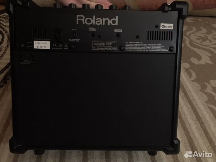 Гитарный комбоусилитель roland cube-10GX