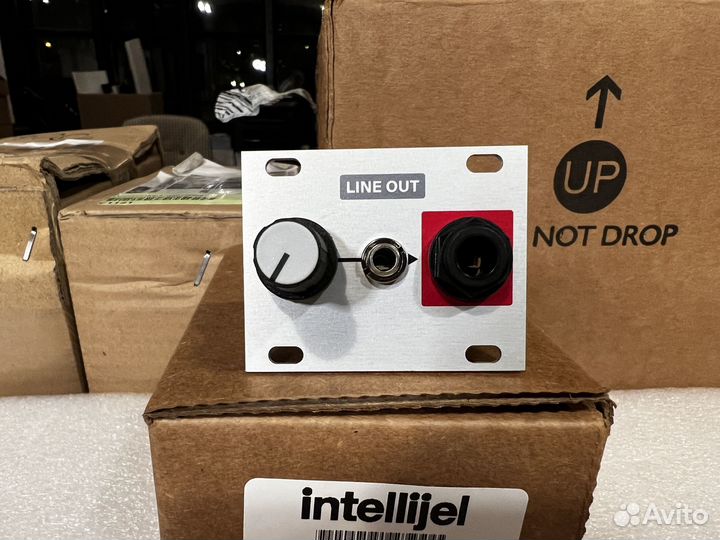Intellijel Line Out 1U В наличии