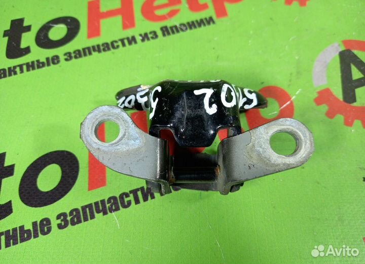 Петля двери toyota harrier ACU35W зад лево