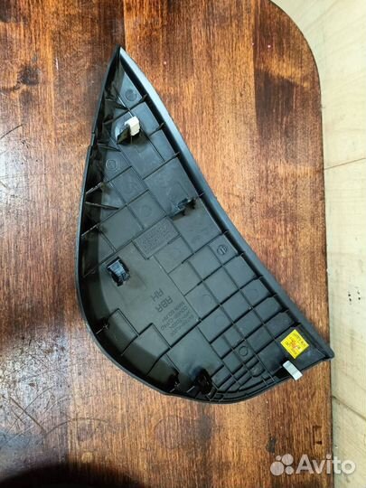 Накладка торпеды боковая Hyundai Solaris 1 Правая