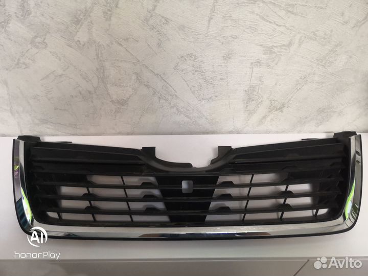 Решетка радиатора subaru forester sk