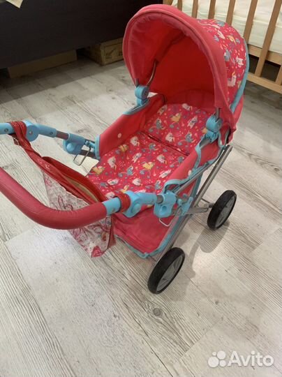 Коляска кукольная