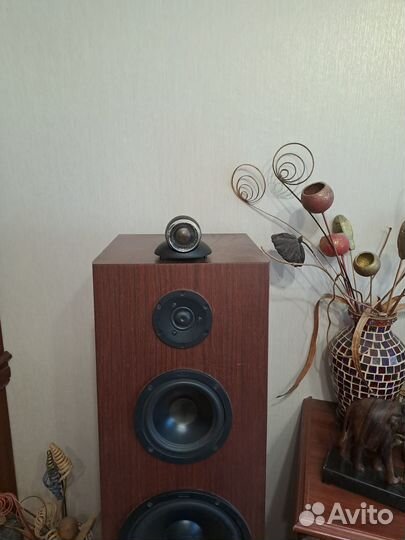 Авторская напольная Hi-End акустическая система